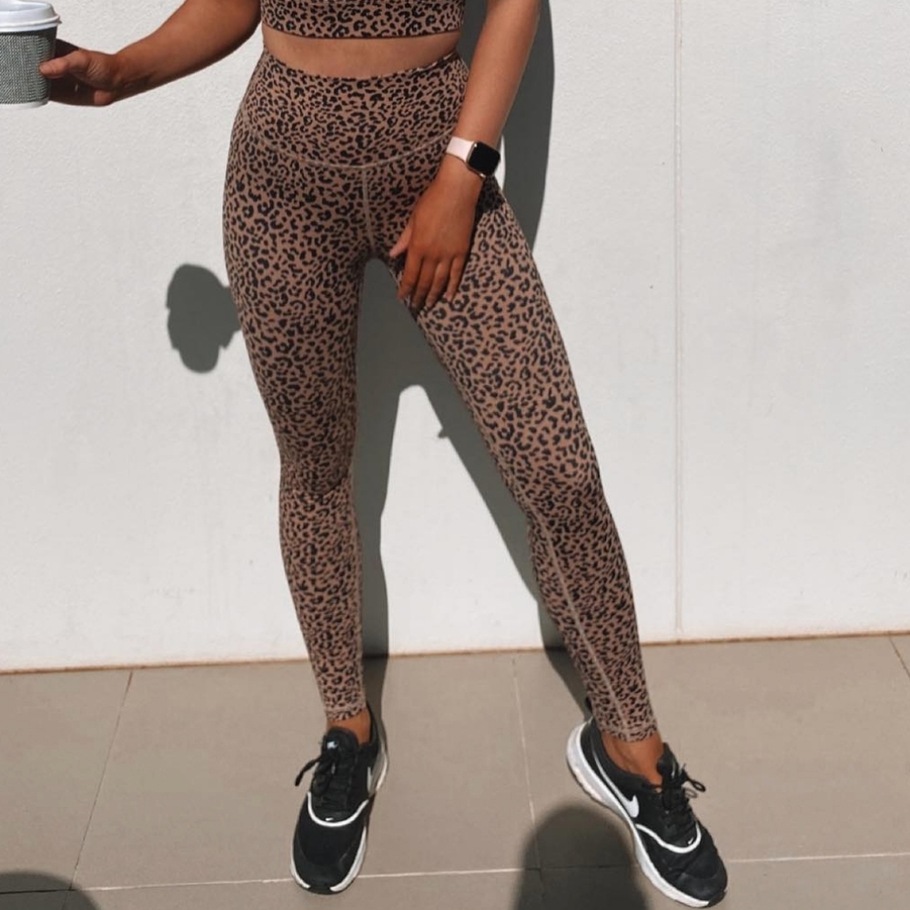{All Fenix} Brand New Camel Sandy 7/8 Leggings
